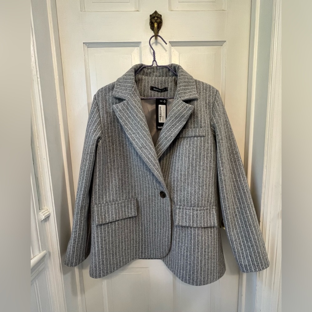 NWT Boohoo Blazer🤍